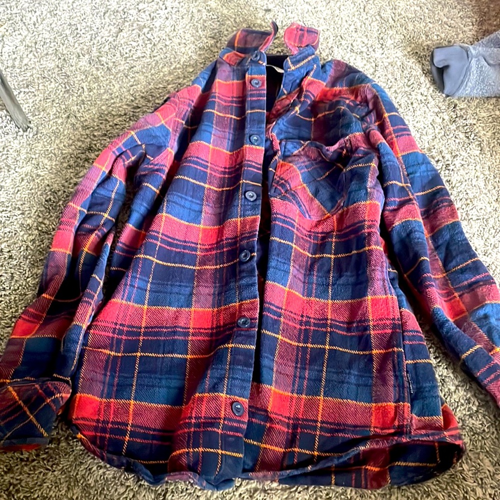 Buckle flannel